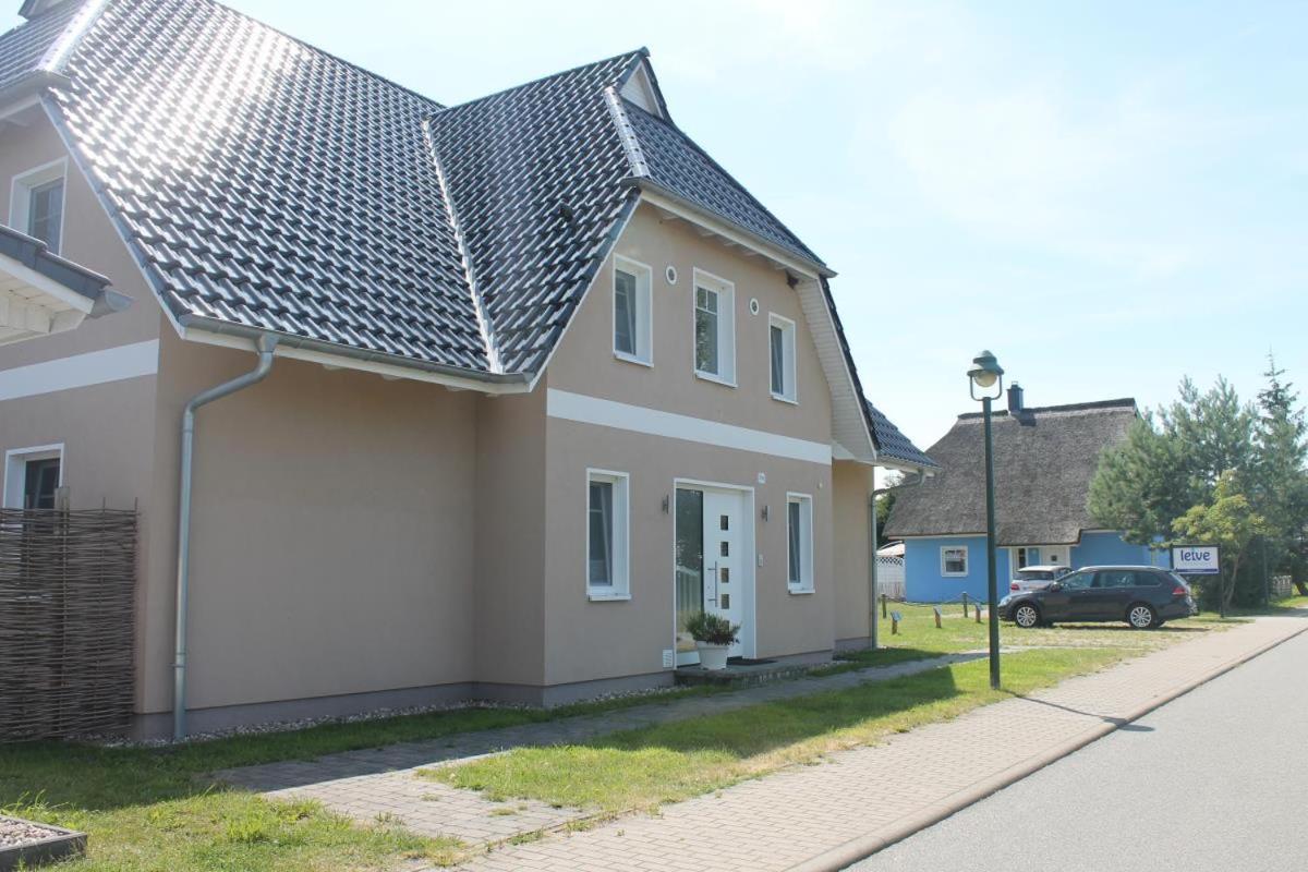 Ferienwohnung F 86 In Born Exterior photo